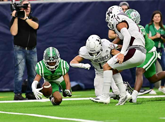 Silsbee vs Cuero December 2, 2022 Photo-Tom Dendy50
